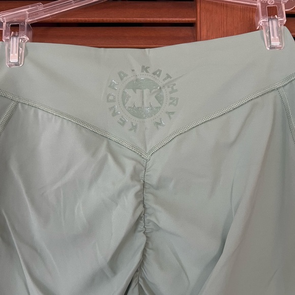 Gymshark X KKFIT Leggings - Picture 2 of 2